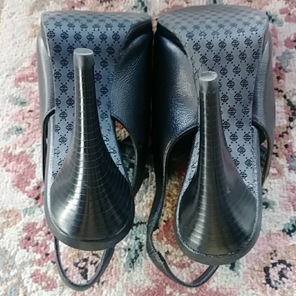 ANTONIO MELANI BLACK LEATHER  HEELS/APPROX SZ 9.5 - Picture 4 of 6
